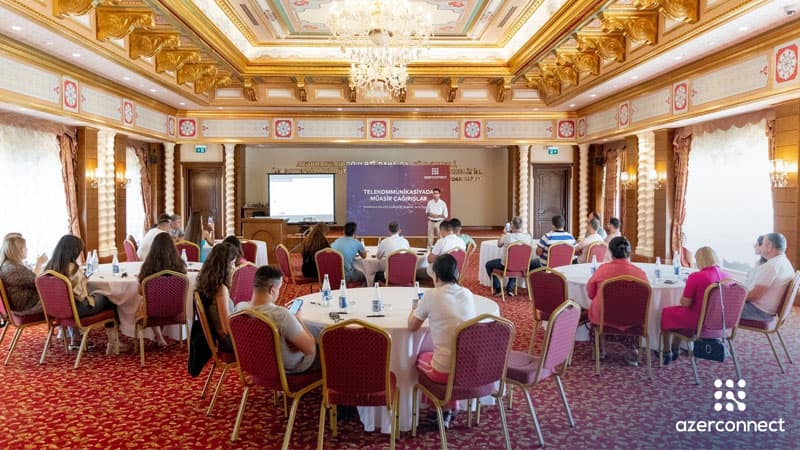 Azerconnect şirkəti Milli Mətbuat Günü münasibətilə jurnalistləri bir araya topladı (FOTO)