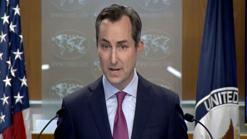 ABŞ: "Putinlə mümkün görüşlə bağlı qərarı prezident Zelenski verməlidir"