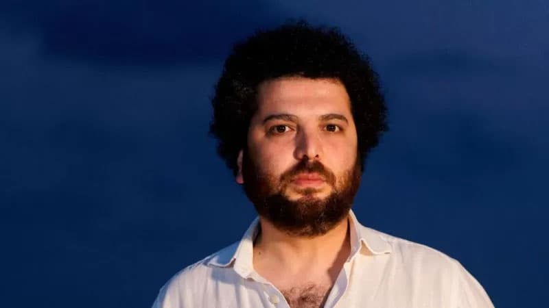 İranlı rejissor Kannda icazəsiz film nümayişinə görə həbs edildi