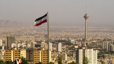 Tehran səfirliyimizin açılmasını istəyir: Bakı nə qərar verəcək?