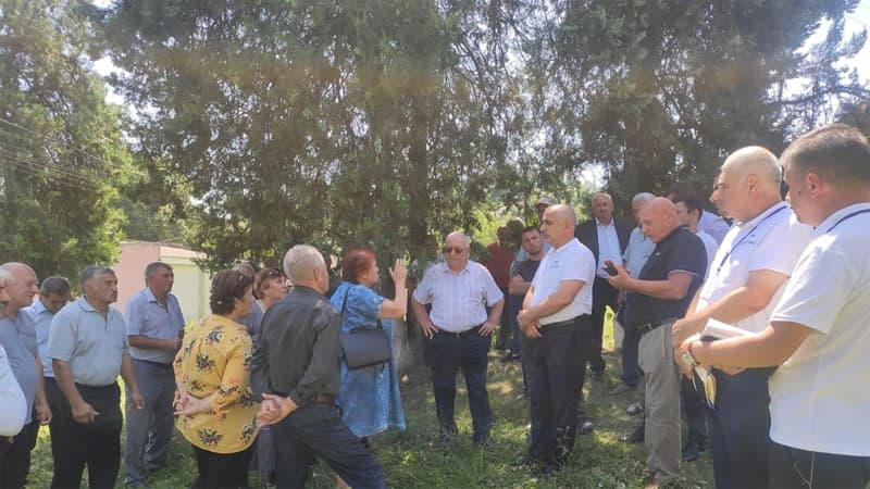 Qusarın Avaran kənd sakinləri "Açıq mikrofon"da (FOTO)