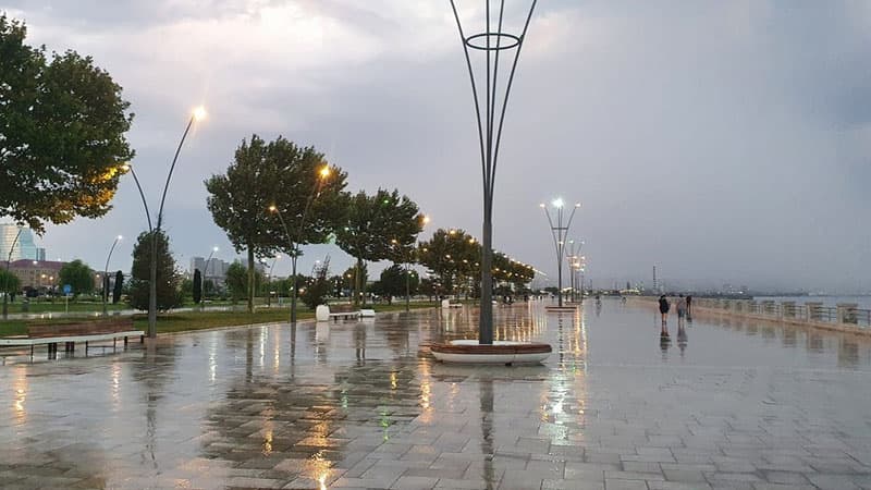 Sabah bəzi yerlərdə yağış yağacaq