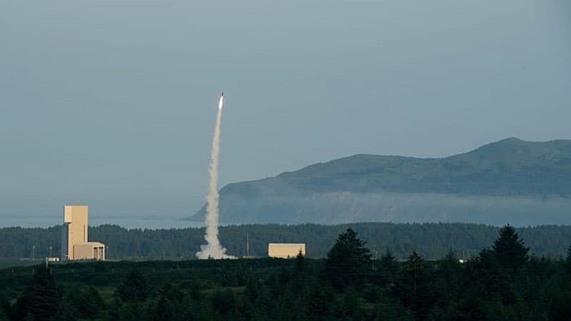 ABŞ İsrailə satış izni verdi: Yer atmosferindən kənarda raketləri ələ keçirə bilən Arrow-3...