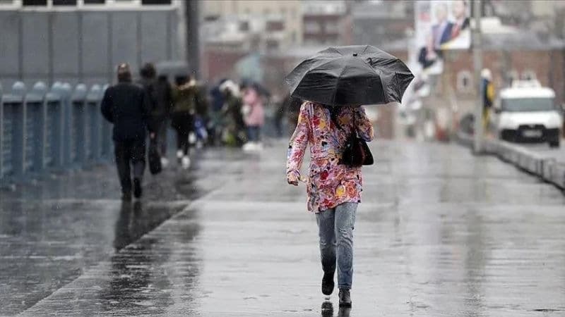 Paytaxta yağış, dağlıq rayonlara qar yağacaq