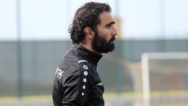 Vaqif Cavadov: “Baş məşqçi ilə belə rəftar etmək olmaz”