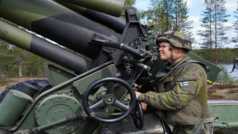 "Bu, təkcə Putinin müharibəsi deyil" - Finlandiyanın XİN rəhbəri