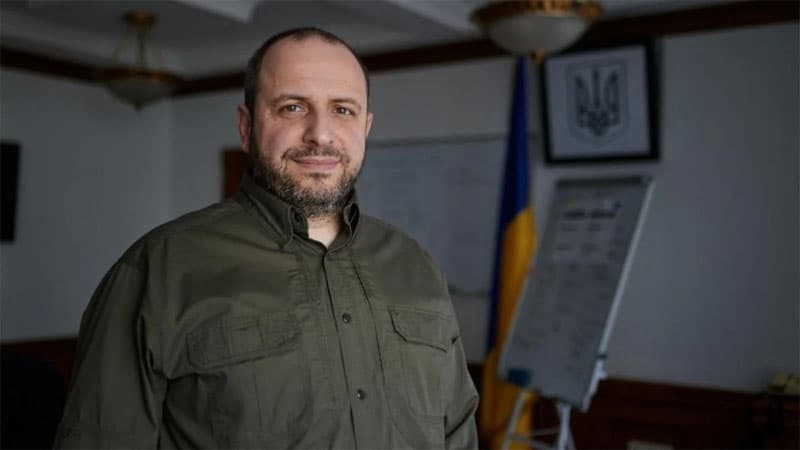 Müdafiə naziri vəzifəsinə əsas namizəd: Rüstəm Umerov kimdir? - DOSYE
