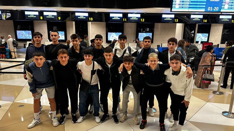 İspanların seçdiyi azərbaycanlı futbolçular Barselonaya yola düşdü