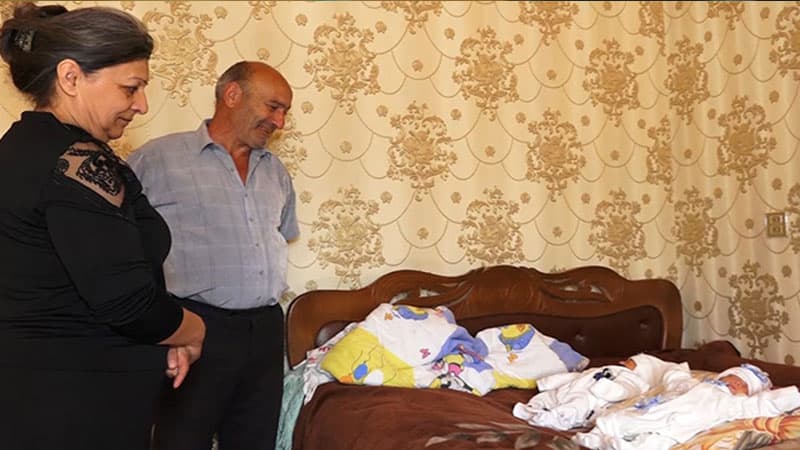 Bir otaqda şəhid övladlarının ruhu, o birində əkizləri... (VİDEO)