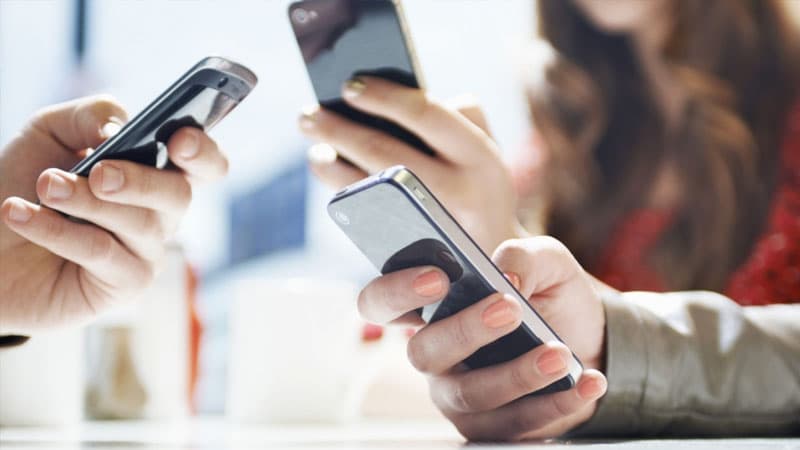 Telefonların qeydiyyata alınmasına görə rüsumlar azaldılır