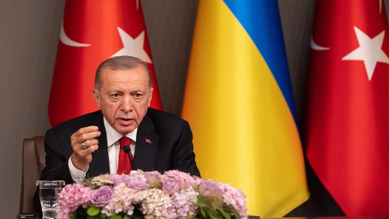 Ukrayna üzrə danışıqların yeni mərhələsi Türkiyədə baş tuta bilər - "Bloomberg"