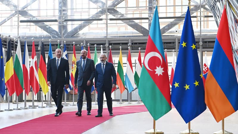 Brüssel görüşü reallaşacaqmı? (ŞƏRH)
