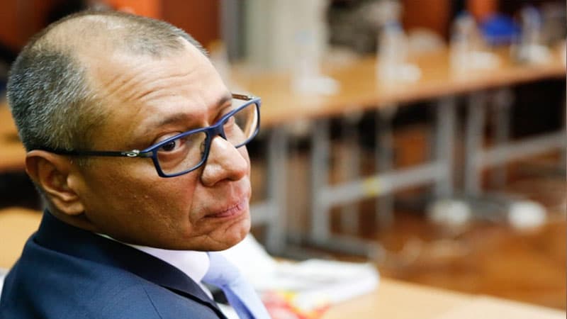 Korrupsiyada ittiham olunan keçmiş vitse-prezident Meksika səfirliyinə sığındı