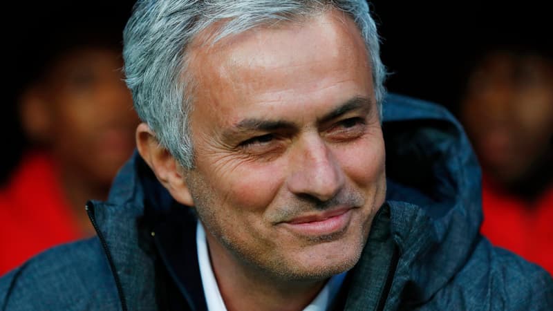 Mourinyo 10 ildir kubok qazanmayan kluba gedir