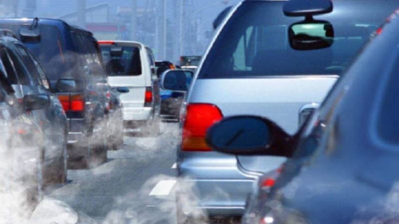 Havamızı çirkləndirən köhnə maşınlar: Onların aqibəti necə olacaq? (FOTO)