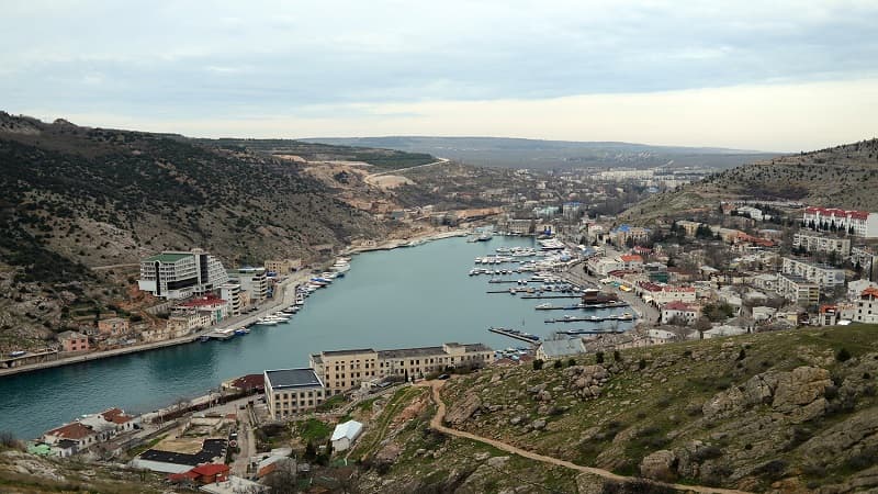 Ukrayna hərəkətdə: Sevastopolda hava hücumu xəbərdarlığı elan edildi