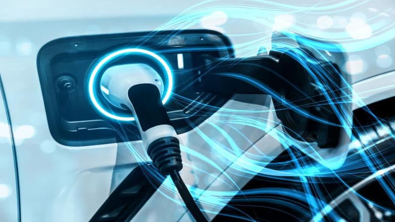Əsl inqilab: Elektromobillər üçün beş dəqiqəyə enerji yığan akkumulyator ixtira edildi