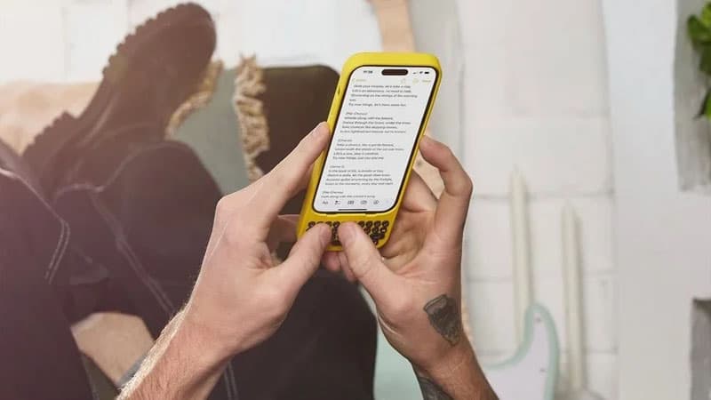 iPhone real düymələri olan klaviatura ilə istehsal olundu