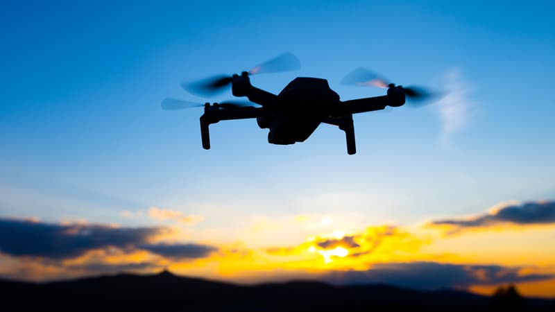 Bir operator eyni anda yüzlərlə dronu idarə edə biləcək - Yeni kəşf