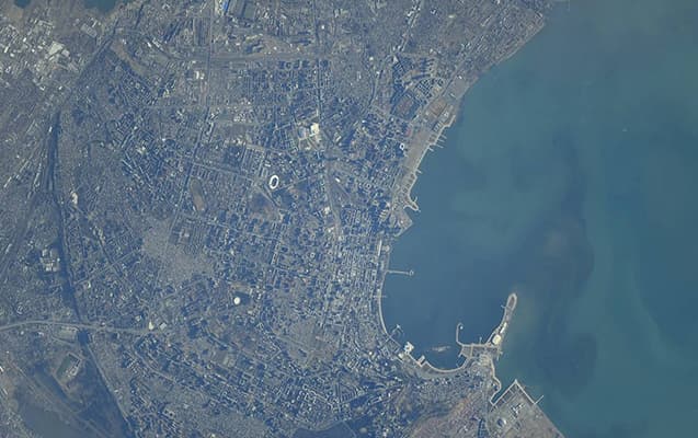 Kosmosdan Bakının şəklini çəkdi (FOTO)