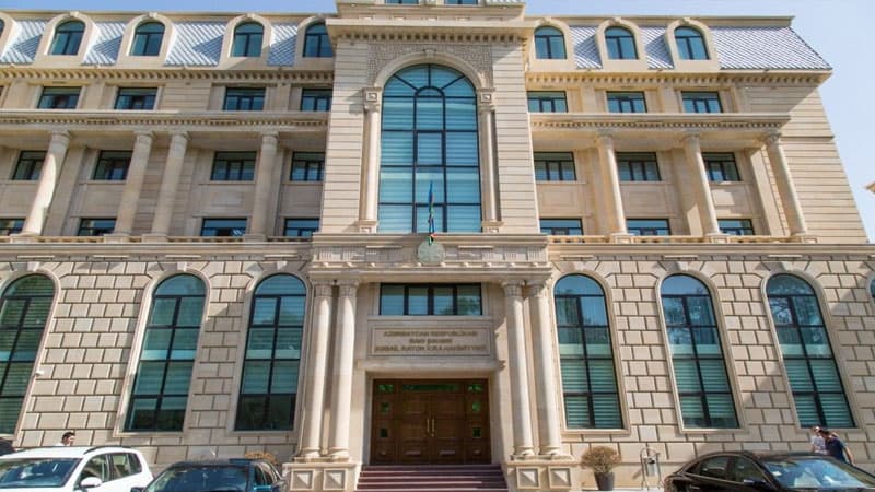Səbail İcra Hakimiyyətinin adından torpaq satdı, həbs edildi