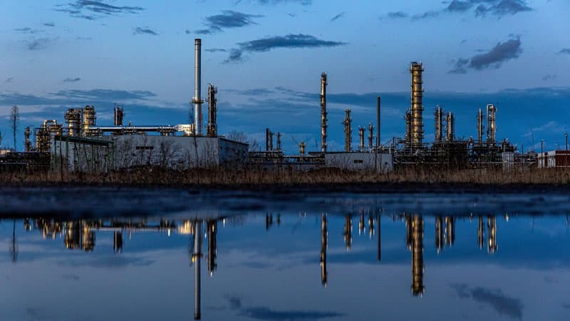 Almaniya “Rosneft”in törəmə şirkətlərini milliləşdirməyə risk etmədi