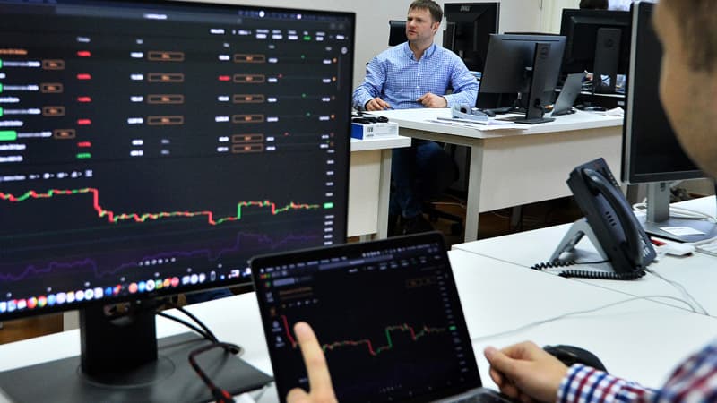 Nigeriya "Binance"i milli valyutanın çökdürməkdə ittiham etdi - 10 milyard təzminat