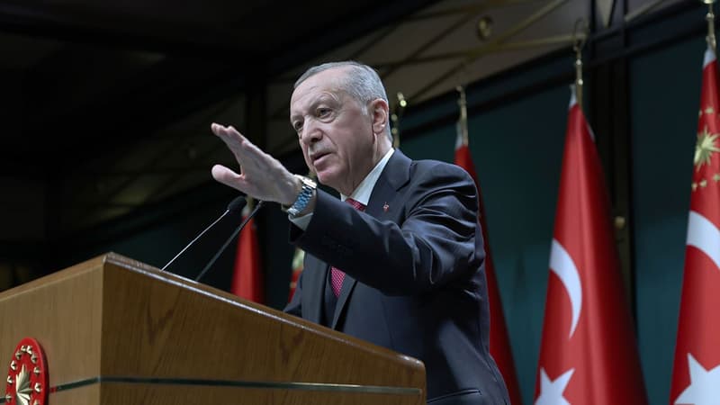 Ərdoğan üçüncü müddətə prezident ola bilər - Şərt açıqlandı