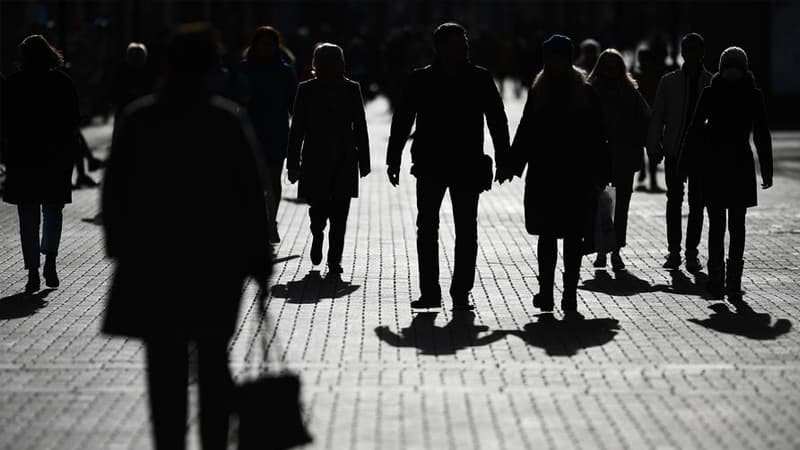 Dünya əhalisi tezliklə azalmağa başlayacaq - Alimlər