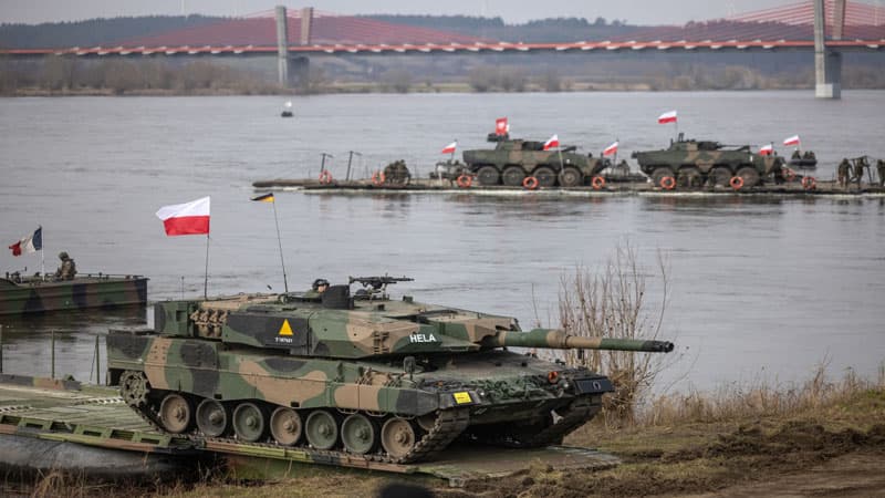 Polşa prezidenti NATO ölkələrinə minimum müdafiə xərclərini artırmağı təklif edəcək