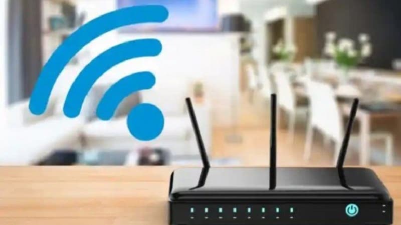 İctimai yerlərdə “Wi-Fi” təhlükəsi (VİDEO)