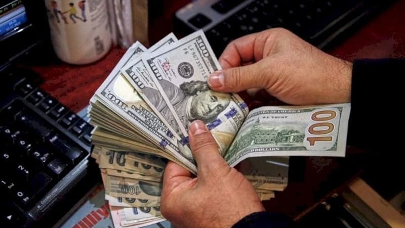 Dolları olanların nəzərinə: Nə baş verir? (VİDEO)