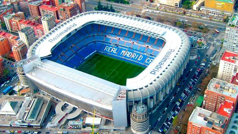 "Real"ın futbolçuları və məşqçiləri "Santyaqo Bernabeu"nun qazonundan narazıdır