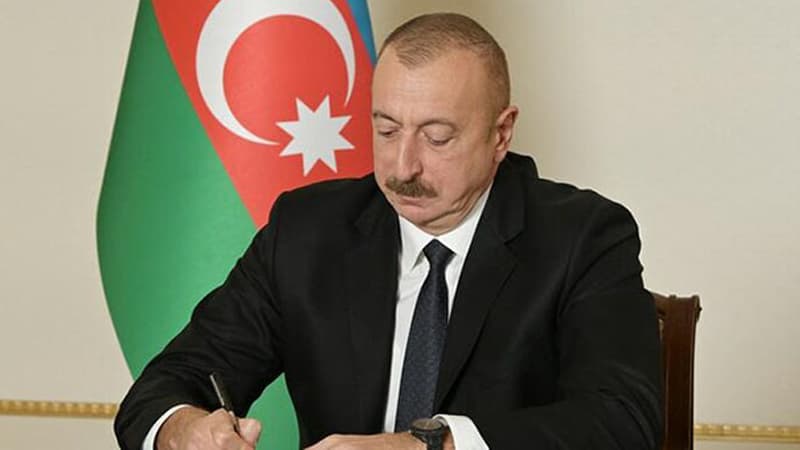 İlham Əliyevdən Əfv Məsələləri Komissiyası ilə bağlı sərəncam