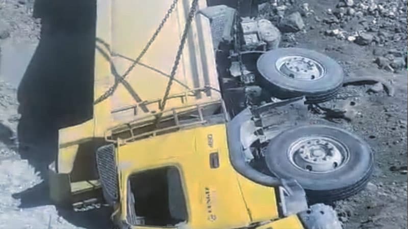 Kəlbəcərdə yük maşını aşdı, Türkiyə vətəndaşı öldü