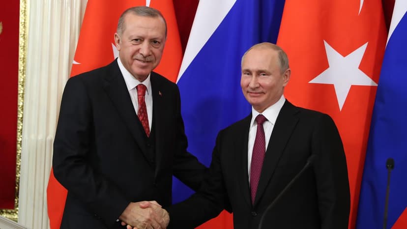 Kreml: Putinin Türkiyəyə səfəri gündəmdədir