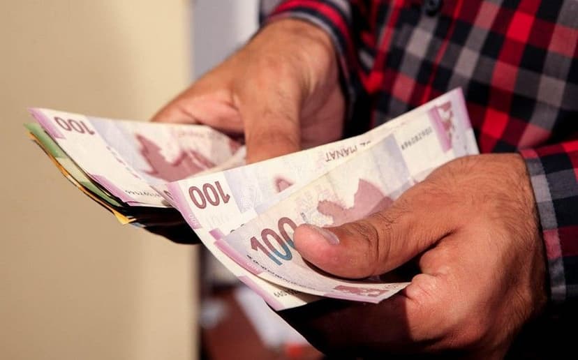 Bu şəxslərə 1380 manat müavinət verilir (VİDEO)