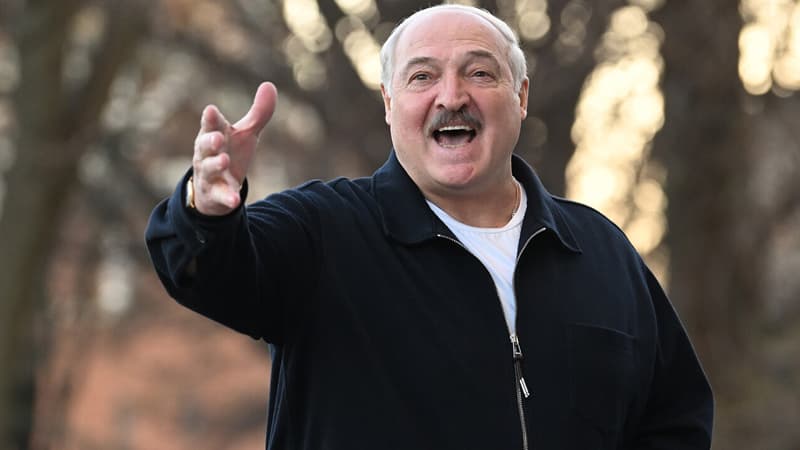 Lukaşenko XİN başçısına nazirliyi "silkələməyi" tapşırdı