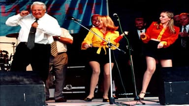 Boris Yeltsin: Görünənin görünməyən üzü