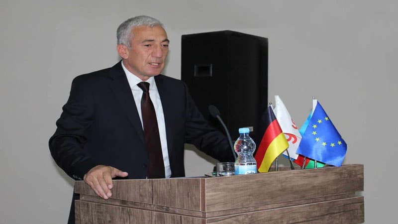Başçı müavinindən texnika istədi, mübahisə etdi - 50 manat cərimələndi