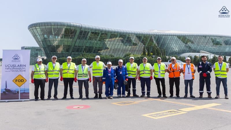 Bakı aeroportunda ilk FOD toplanma kampaniyası keçirilib (FOTO/VİDEO)