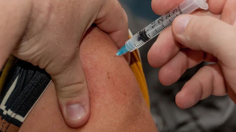 Xərçəng erası başa çatır? - İngiltərədə mRNT peyvəndinin klinik sınaqlarına başlanıldı