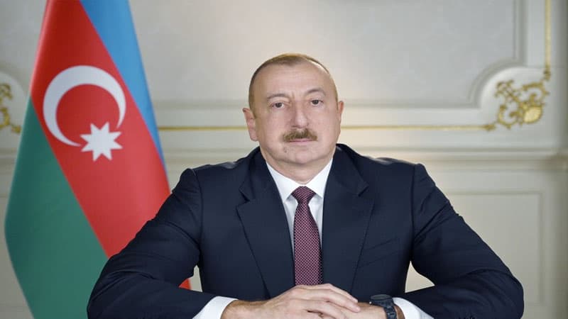 Diplomatik xidmət orqanları əməkdaşlarına diplomatik rütbələr verildi (SİYAHI)