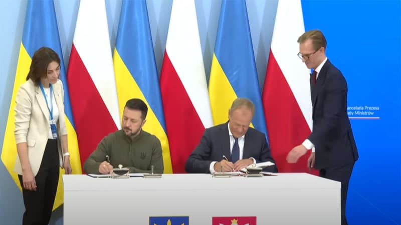 Zelenski və Tusk təhlükəsizlik sazişi imzaladı (VİDEO)
