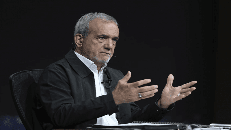 İran prezidentliyinə namizədlər sanksiyalar və nüvə sazişini müzakirə etdi