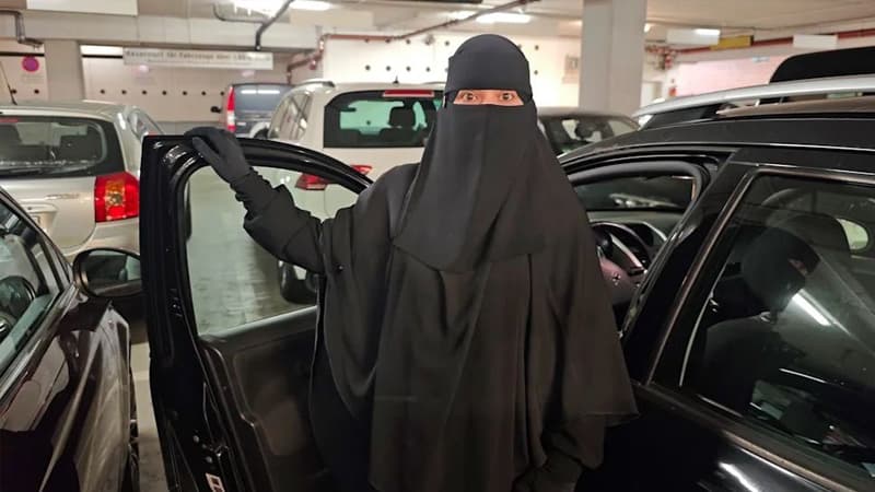 Almaniyada niqab taxaraq avtomobil sürməyi qadağan edib