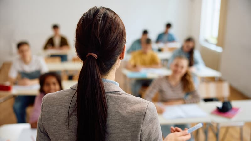 Mussolininin qərarı 100 il sonra bərpa edildi: İtaliyada məktəblilər cərimələnəcək