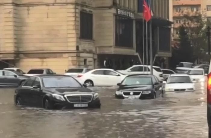 Bakıda yağıntılı hava nə vaxtadək davam edəcək?
