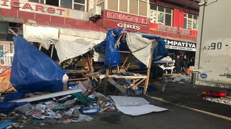 “Vosmoy” bazarının satıcıları ümidini itirmir (VİDEO)