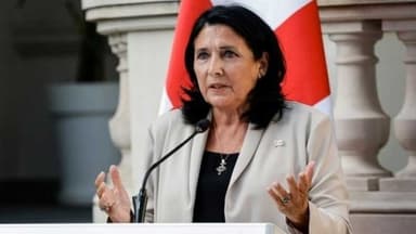 Konstitusiya Məhkəməsi Zurabişvilinin seçkilərlə bağlı iddiasını qəbul etmədi